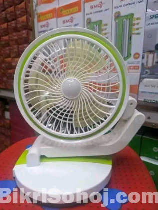 LR folding fan